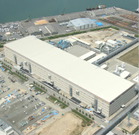 海岸1,000mの立地の新築工場の屋根